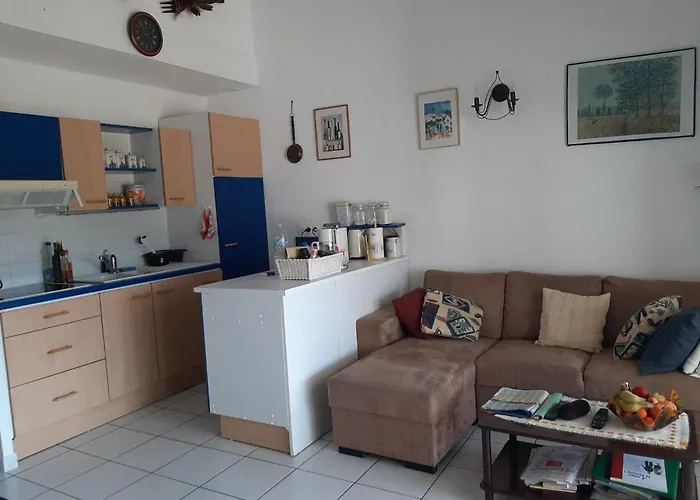 Garrigue Sur Cour * Saint-Pierre-la-Mer (Aude)